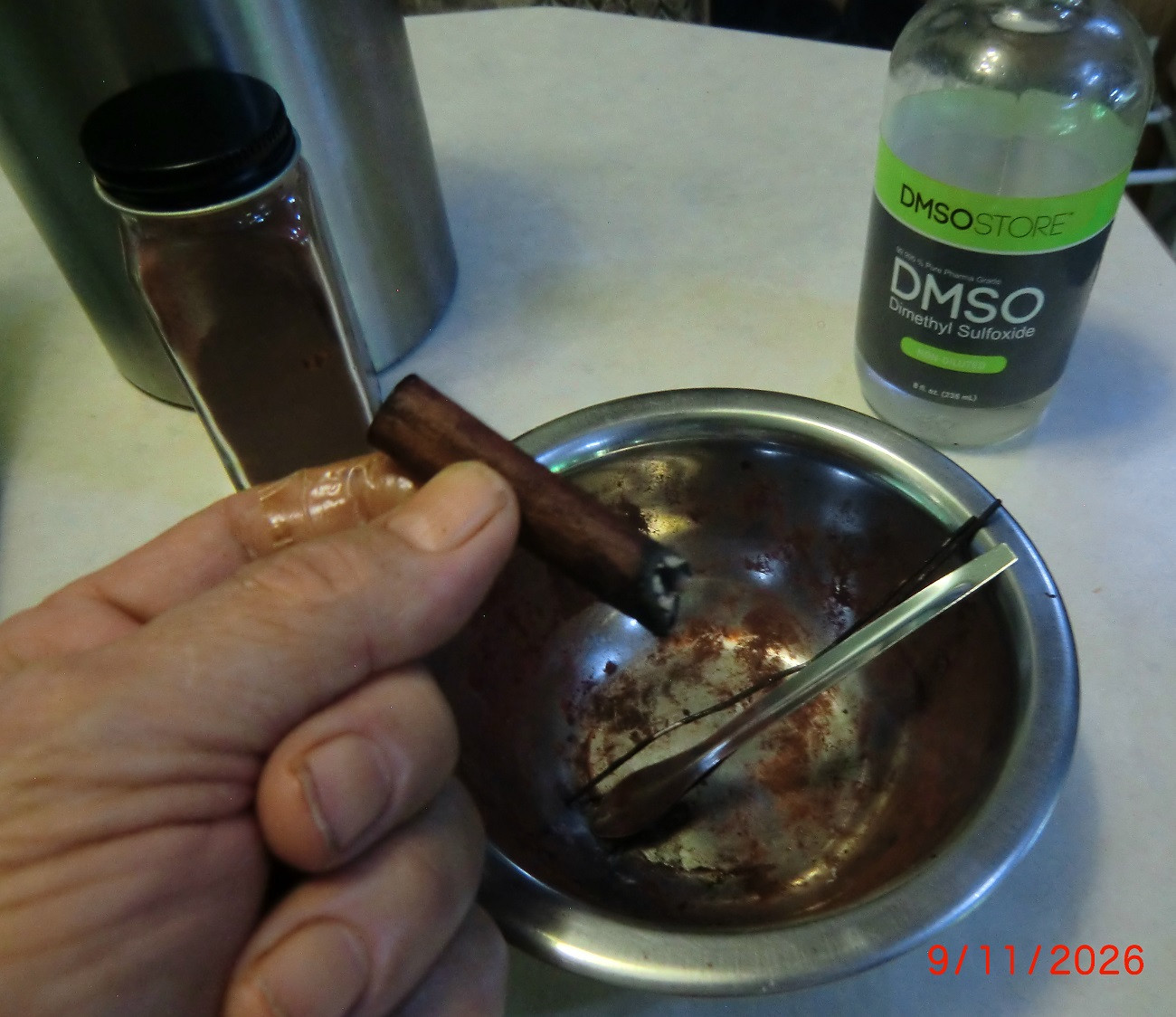 Click image for larger version

Name:	methylated dragons blood on cinnamon stick.jpg
Views:	0
Size:	297.2 KB
ID:	61416